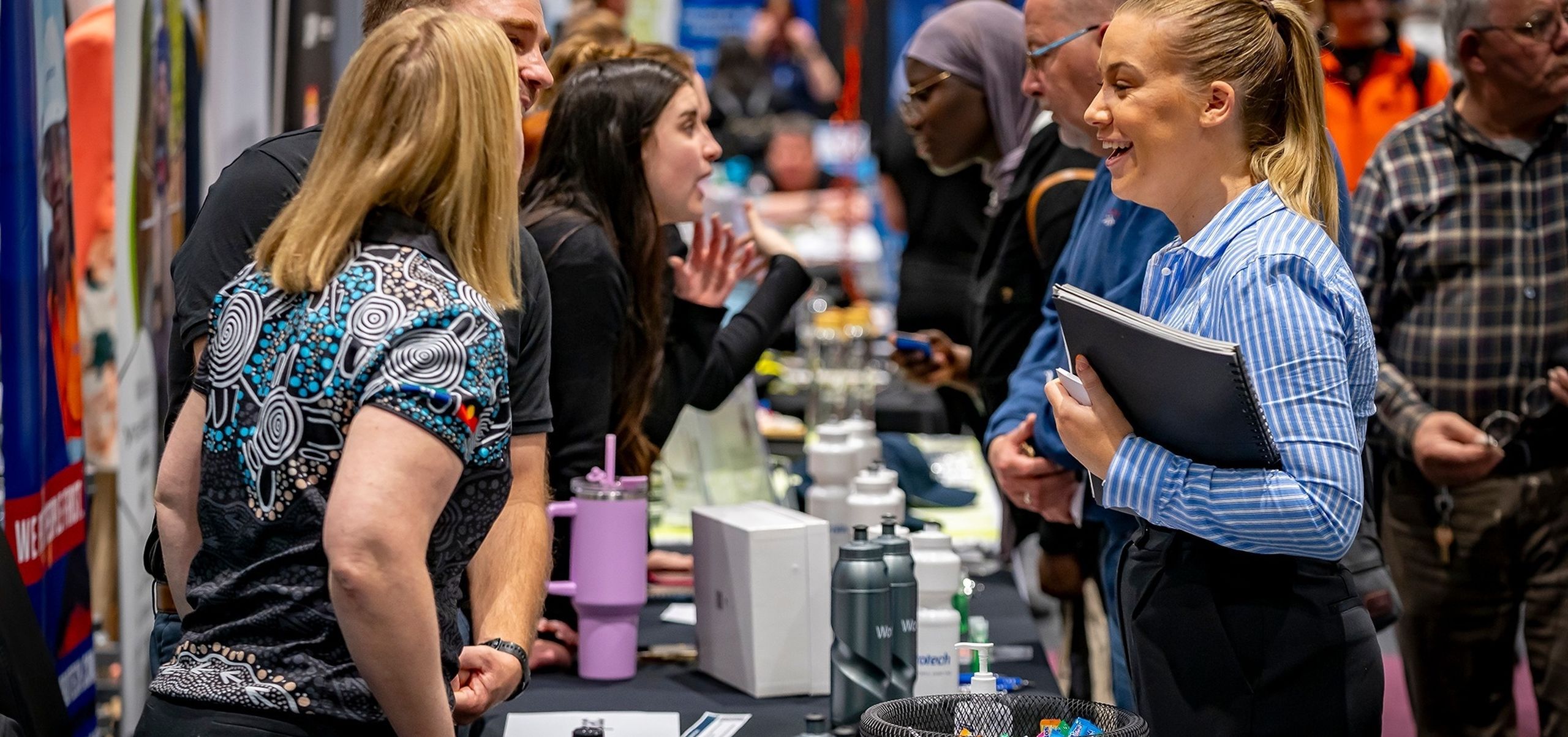 Expo header