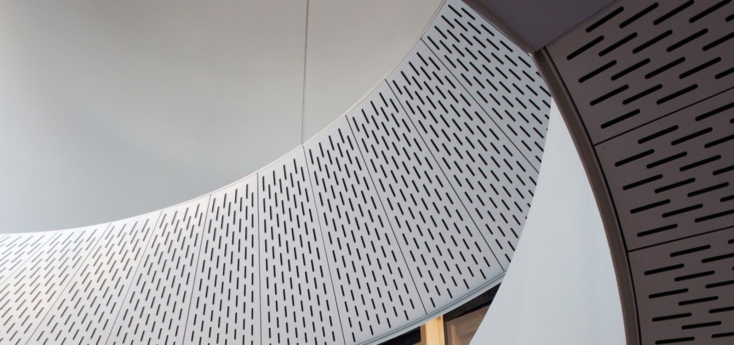 Stretton slider 41 1024x498